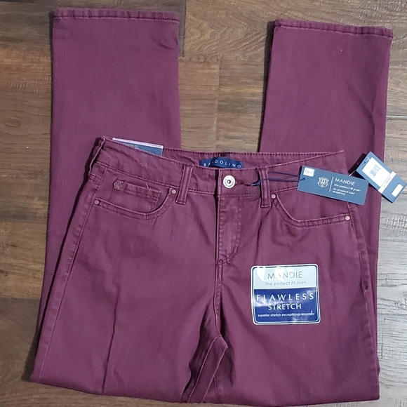 NWT Bandolino Mandie Jean's size 6 Short - Picture 2 of 3